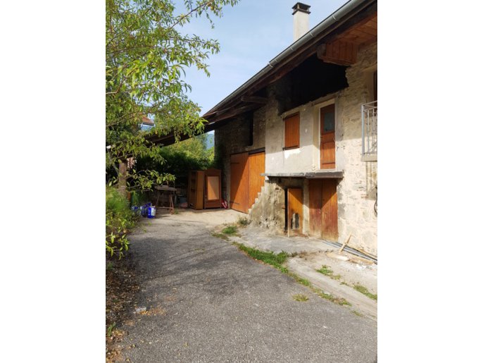 Ferme 200 m²